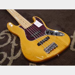 Fender Made in Japan Hybrid II Jazz Bass V Maple Fingerboard Vintage Natural