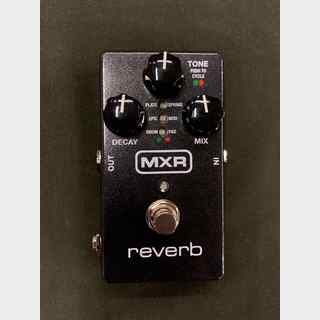 MXR reverb M300