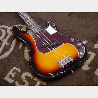 Fender Made in Japan Traditional II 60s Precision Bass Rosewood Fingerboard 3-Color Sunburst