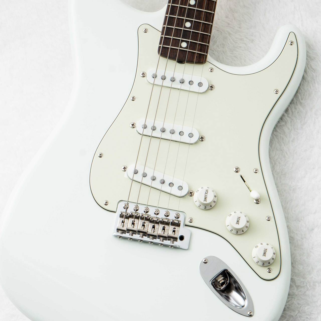 Fender FSR Made in Japan Traditional II 60s Stratocaster Olympic