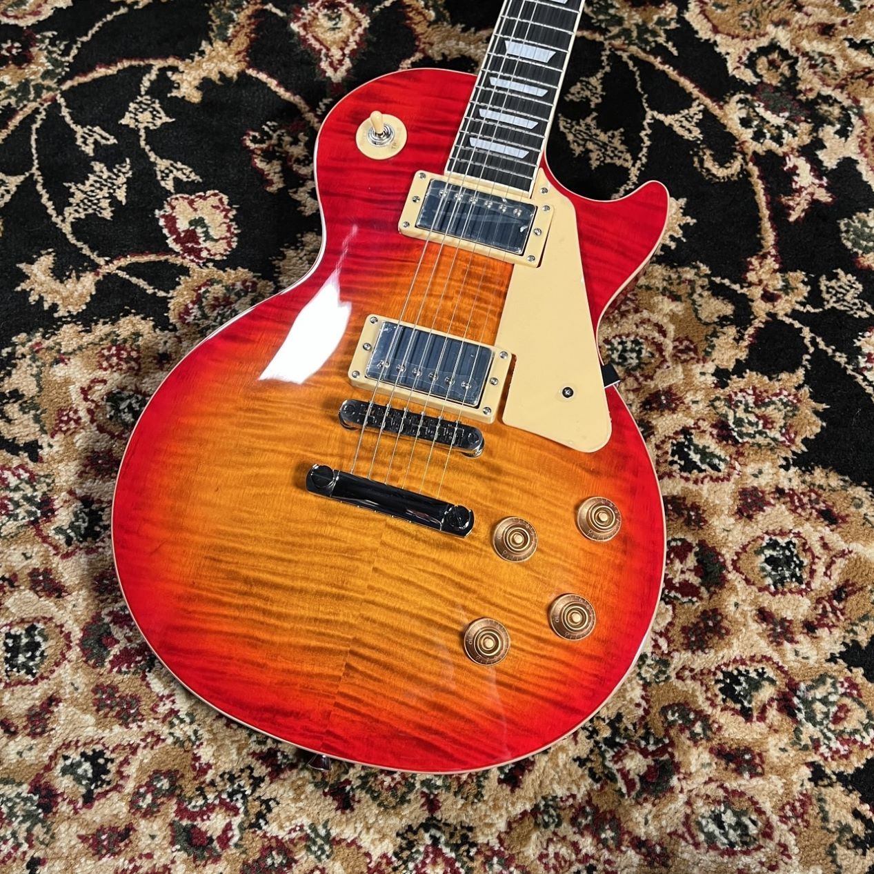 BUSKER'S 【現物画像】BLS-500 HCS ヘリテイジチェリーサンバースト