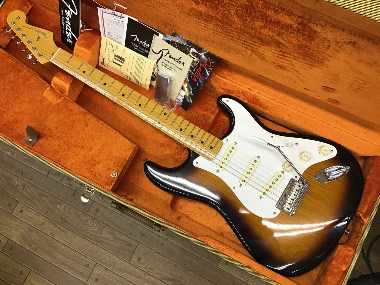 Fender American Vintage '57 Stratocaster Thin Lacquer/2CS