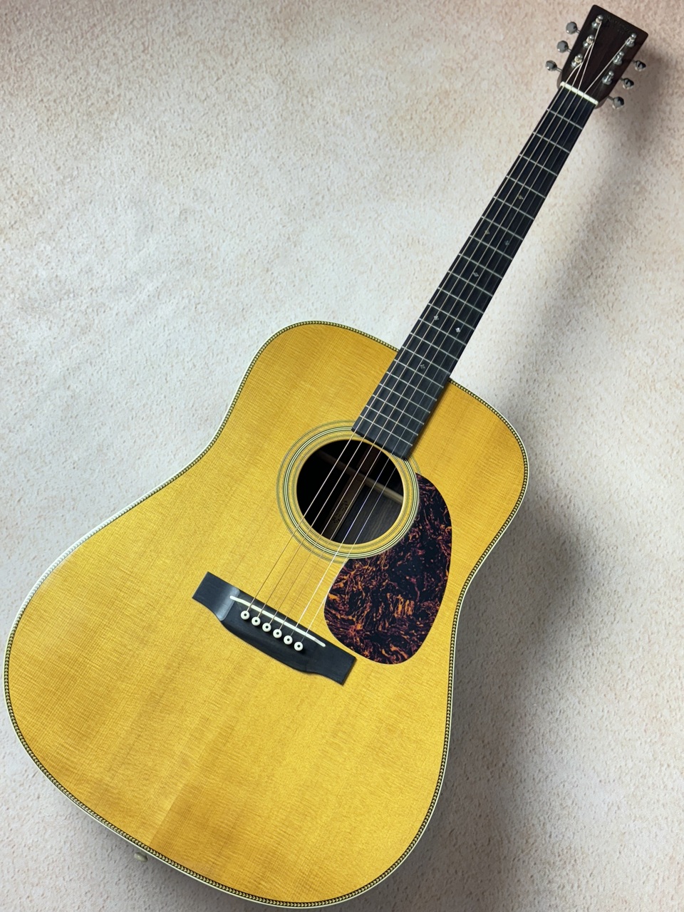 Martin 【抜群のコンディション】HD-28V 2009年製【最大48回分割無金利