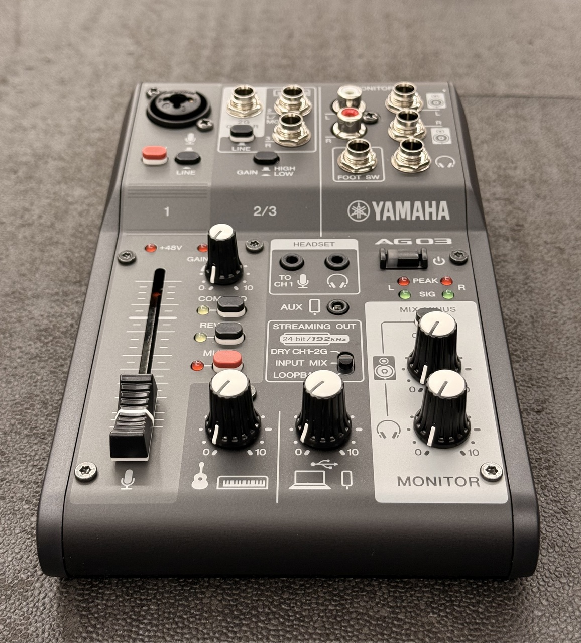 ヤマハ AG03(旧型） YAMAHA AG03 旧モデル オーディオインターフェイス