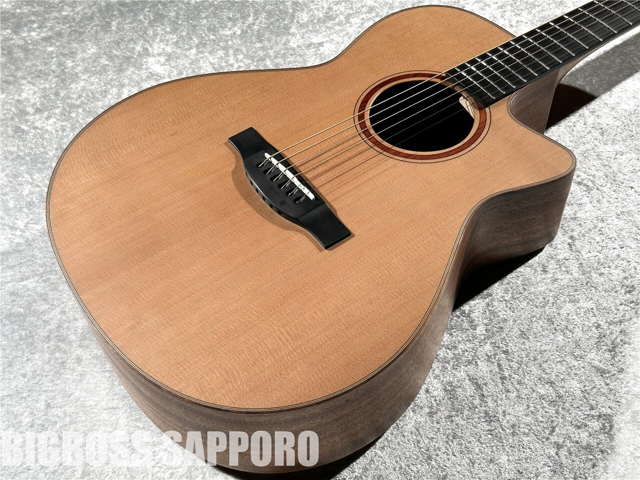 Morris S-92 III（新品/送料無料）【楽器検索デジマート】