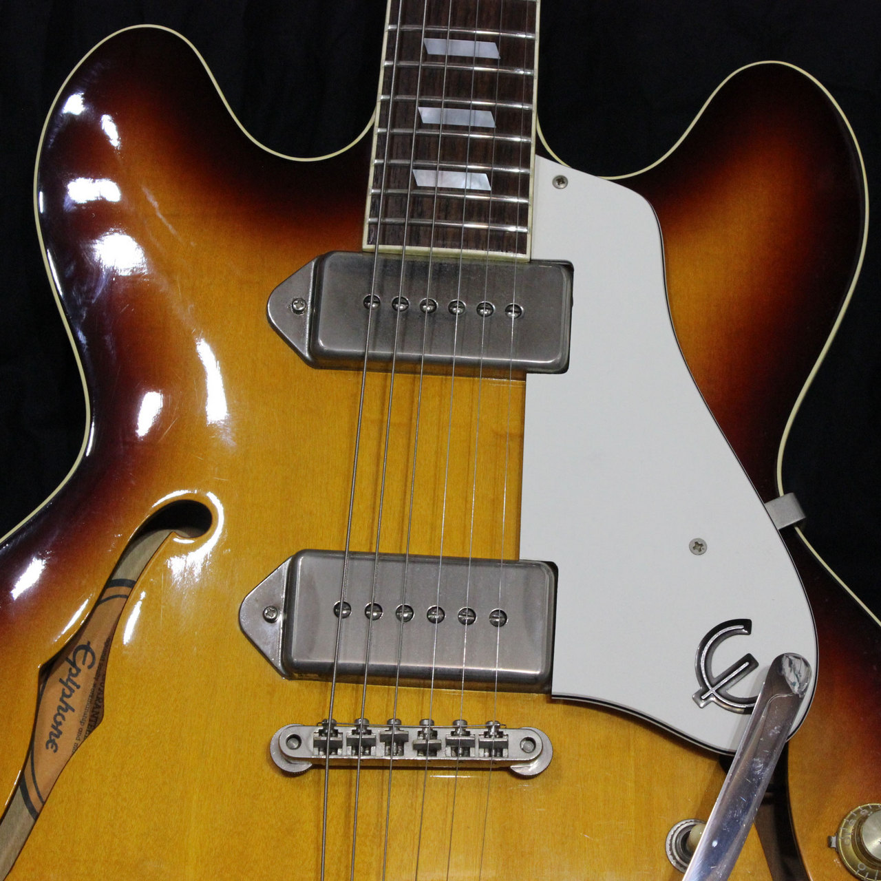 Epiphone CASINO Sunburst with Bigsby MADE IN JAPAN 寺田楽器製 エピフォン カジノ ビグスビー  1991年製です（中古）【楽器検索デジマート】