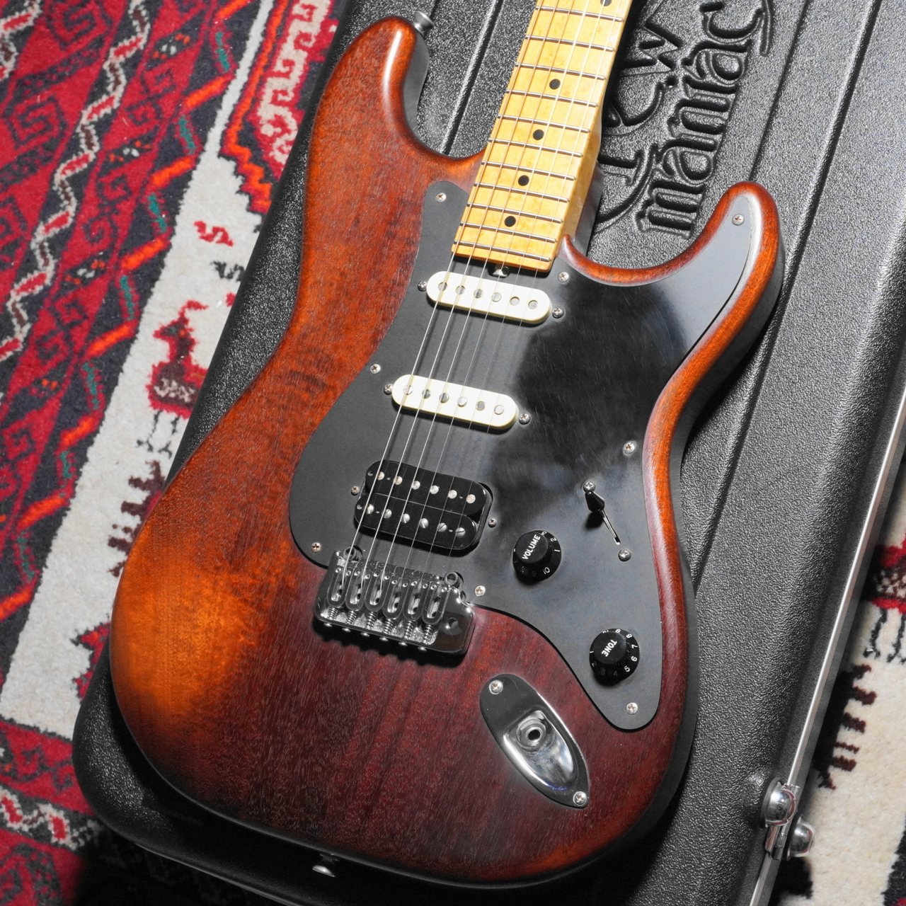 Crews Maniac Sound Birdseyes Limited Brown Oil Finish（中古