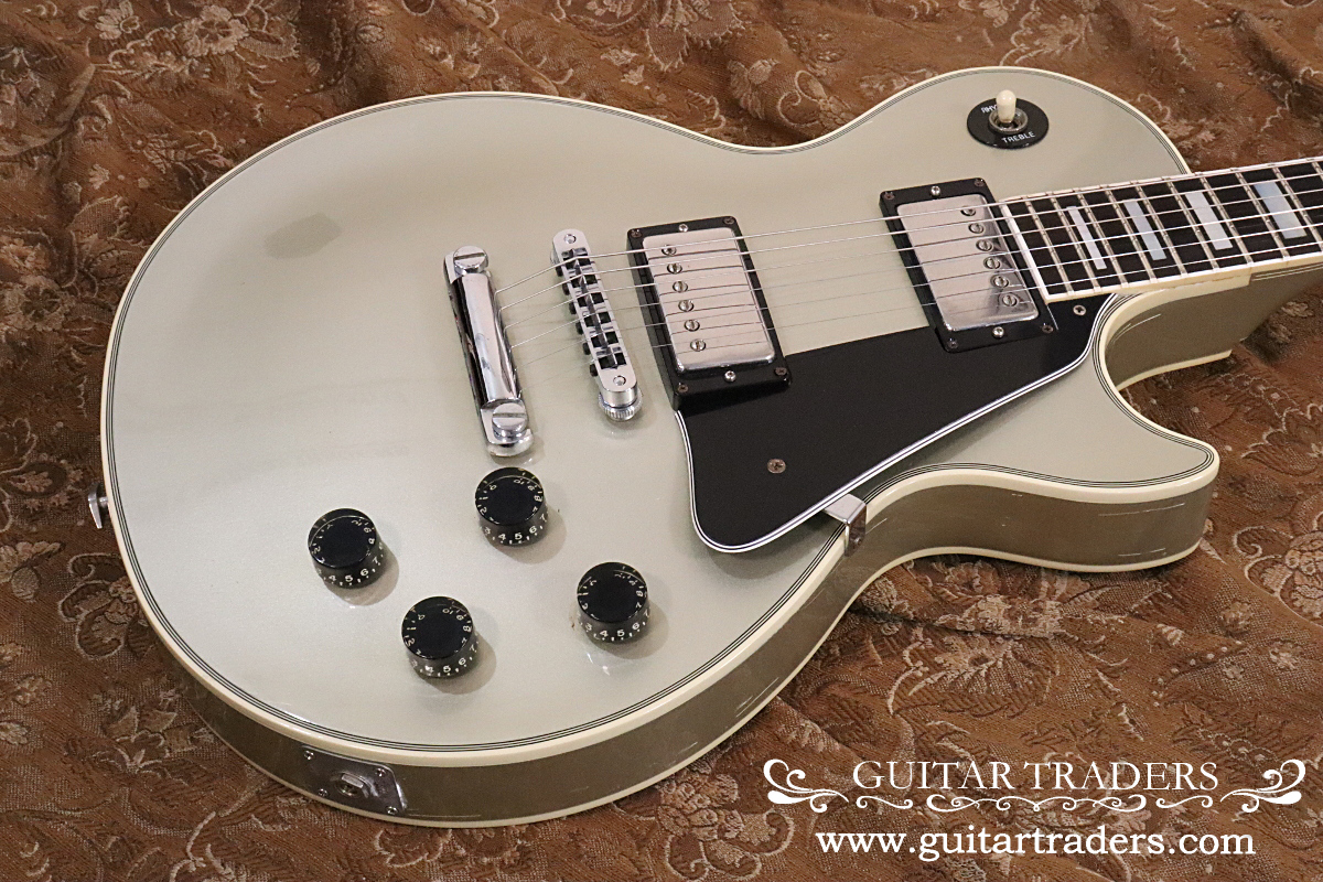 Gibson レスポールカスタム　1982年物 Gibson '82 Les Paul Custom - シルバースカイ - ハイパー