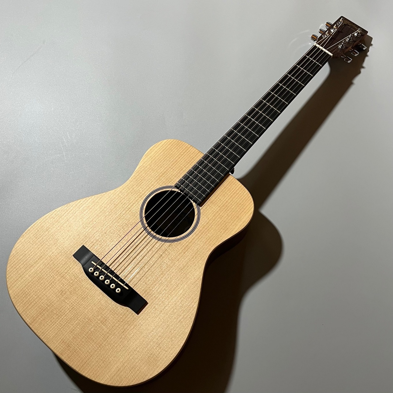 Martin 【Ed Sheeranも仕様するミニギターの代名詞】LX1（新品）【楽器