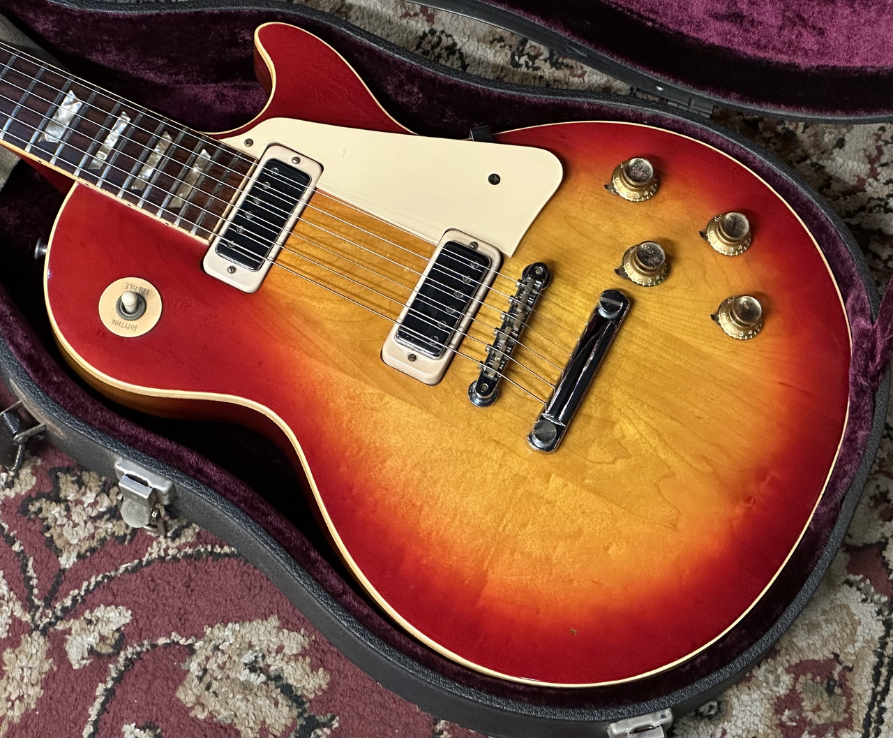 Gibson Les Paul Deluxe Cherry Sunburst 1974年製【4.79kg
