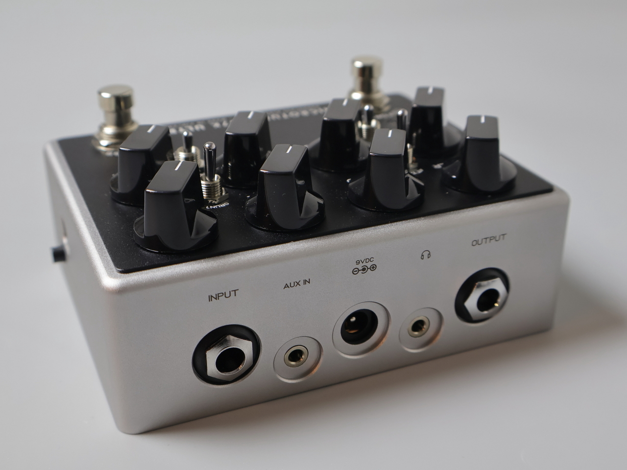 Darkglass Electronics Microtubes B7K Ultra V2 ベース用プリアンプ