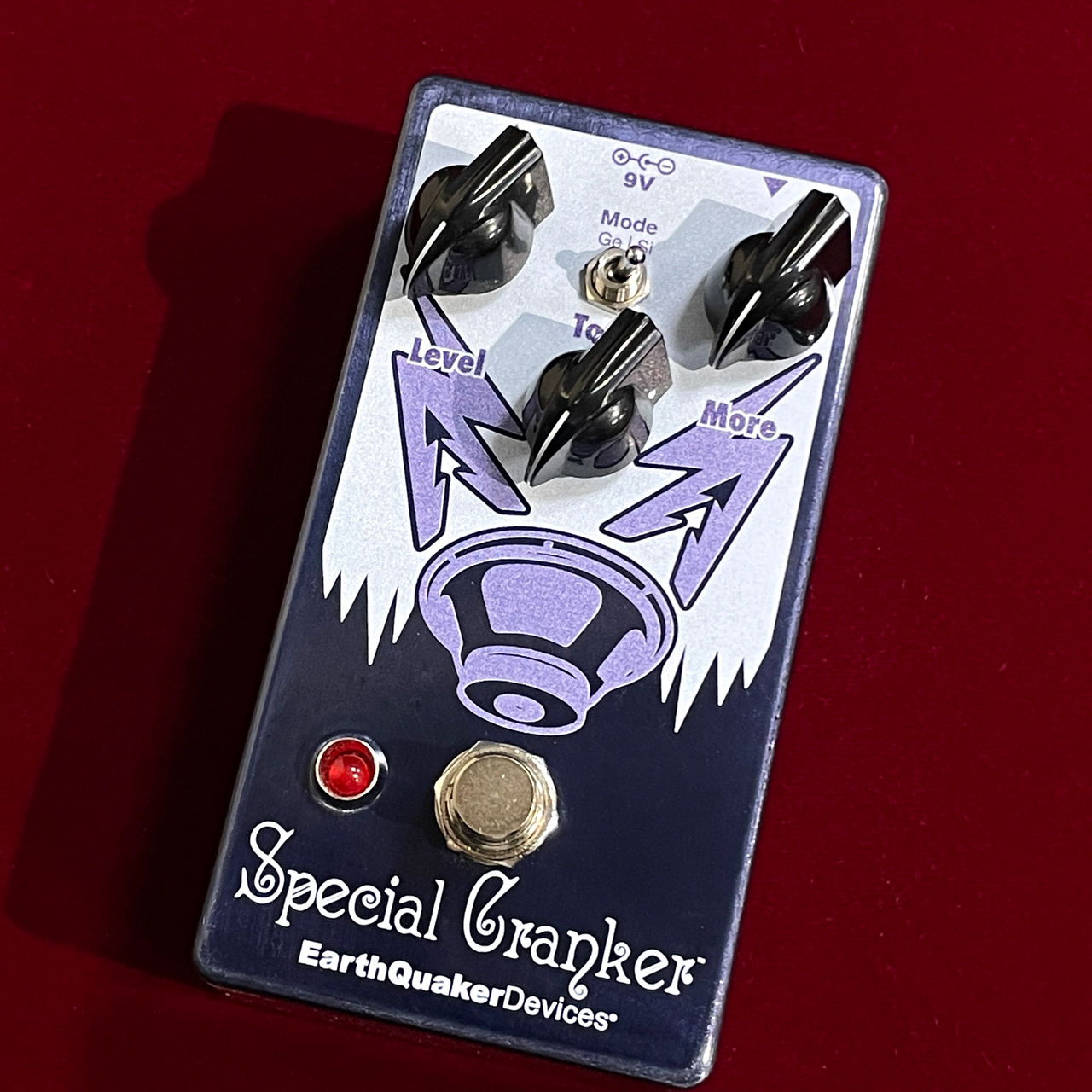 Special Crankarギターエフェクター EarthQuaker Devices Special Cranker（新品/並行輸入）【楽器検索