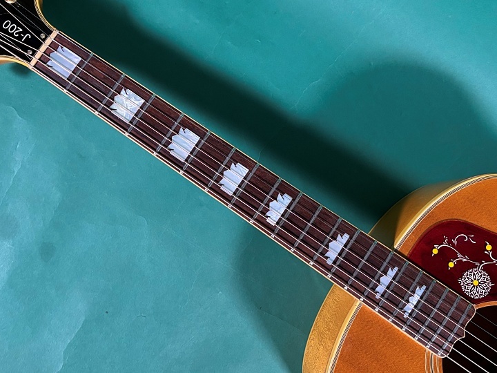 Gibson J-200 ARTIST NT（ビンテージ）【楽器検索デジマート】