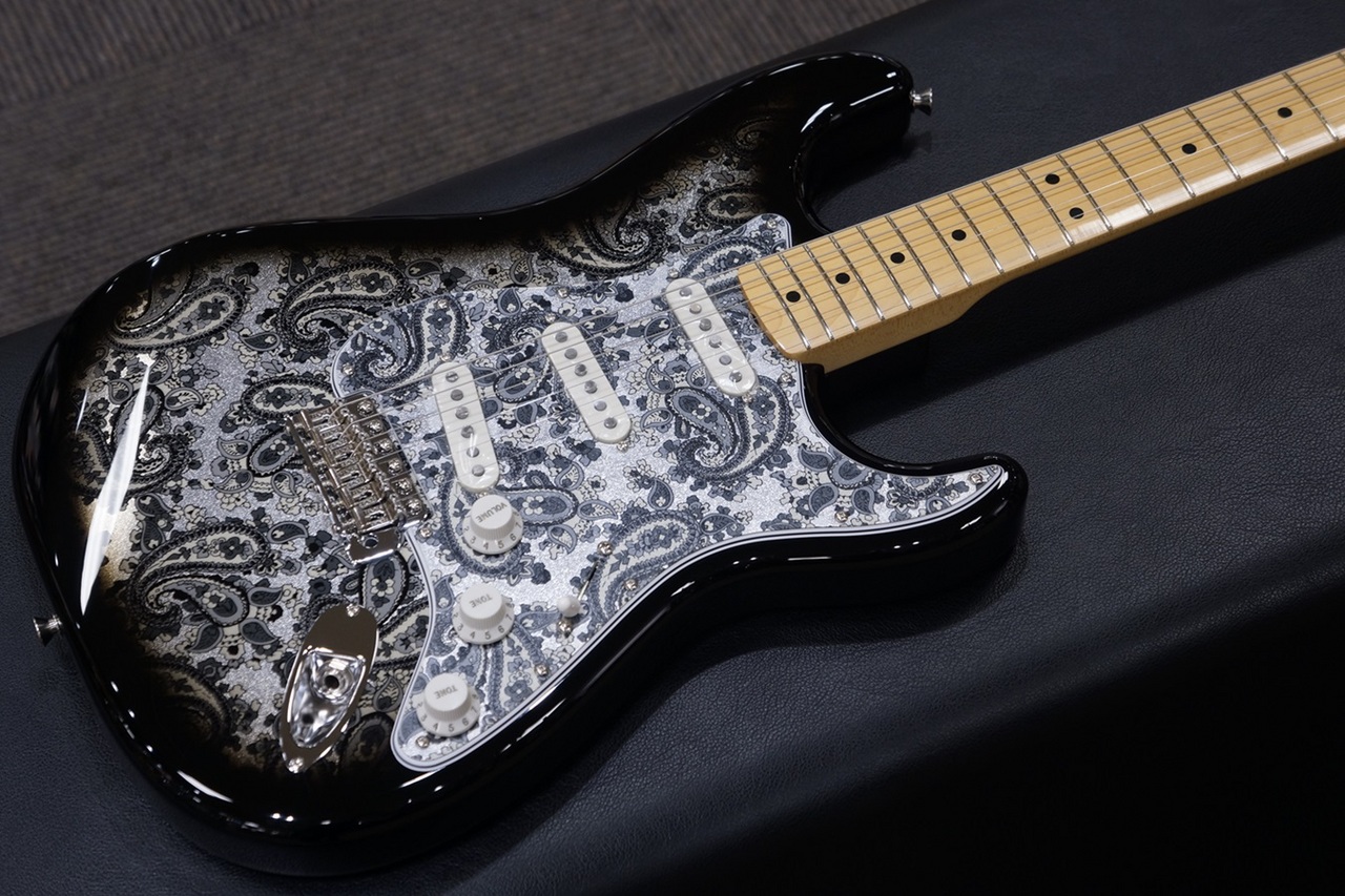 Fender 【特価】Made in Japan Limited Stratocaster Maple Fingerboard / Black Paisley