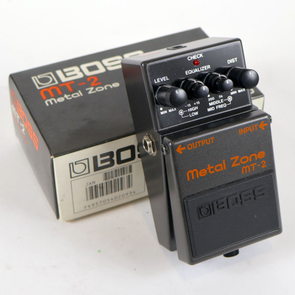ギターエフェクター【動作確認済み】BOSS MT-2 l Zone BOSS l Zone MT-2 ギターエフェクター 美品 箱 取説付き BOSS l Zone