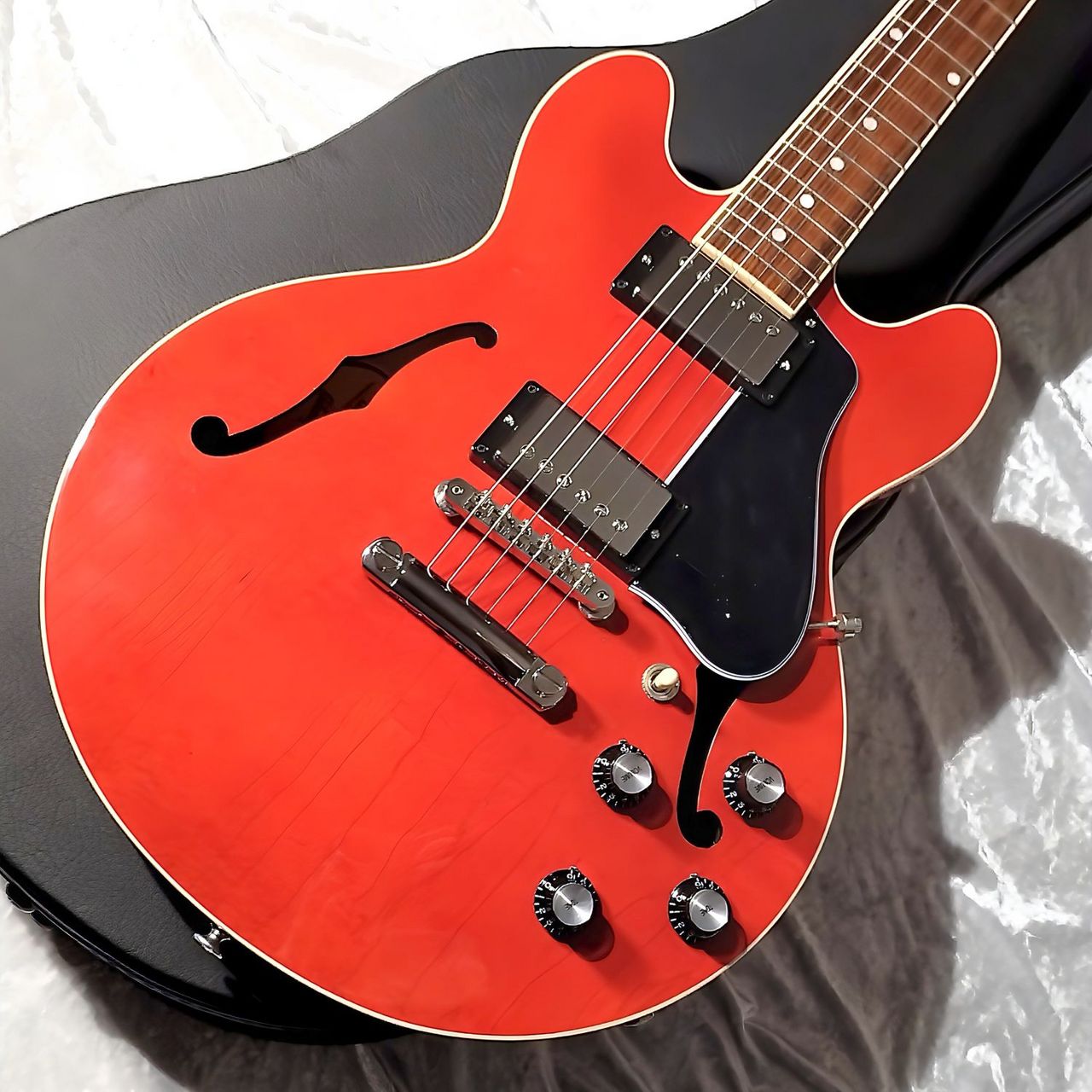 Gibson ES-339 Cherry セミアコ 【現物画像】（新品特価/送料無料