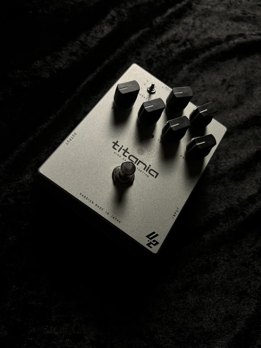 【美品】KarDian titania V2 ハイゲインディストーション titania v2 – KarDiaN