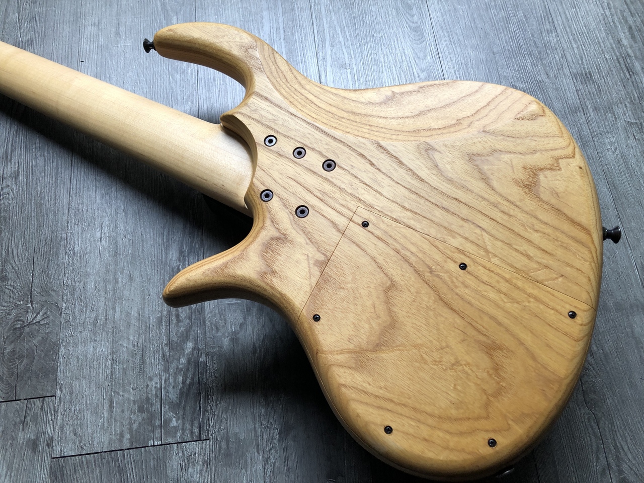 Elrick Gold Series e-volution 5st Buckeye Burl（中古）【楽器