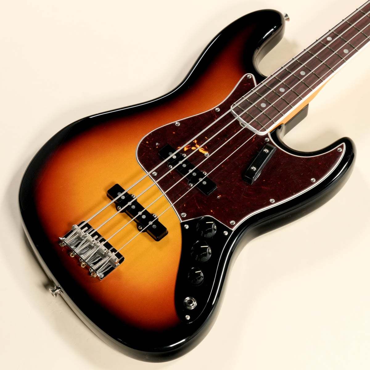 Fender American Vintage II 1966 Jazz Bass Rosewood Fingerboard 3