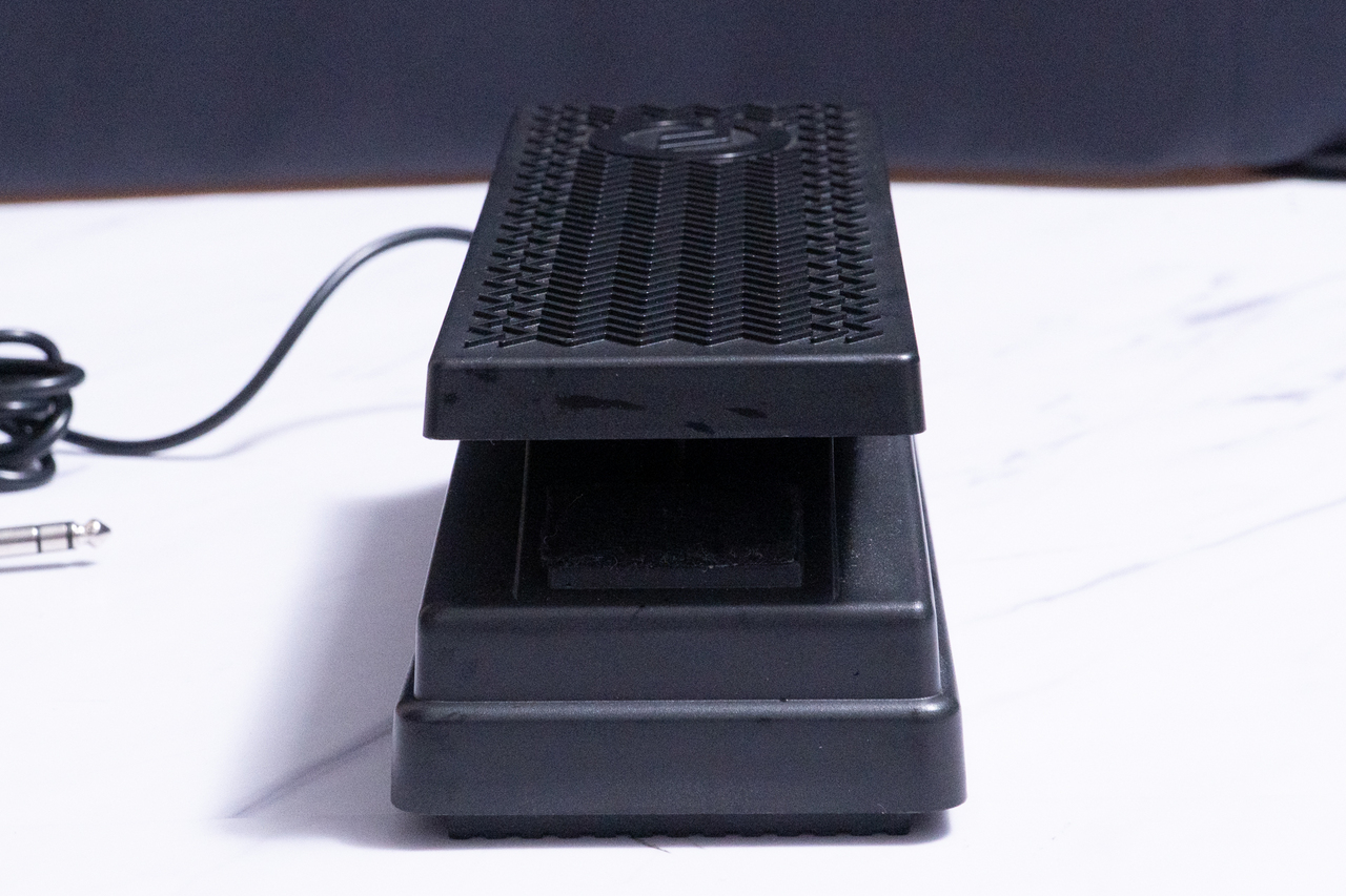 Moog Expression Pedal ブラック Amazon.co.jp: MOOG EP-3 エクスプレッションペダル 極性反転