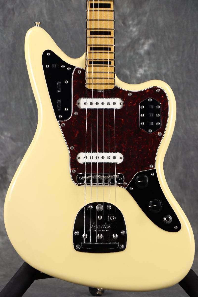 Fender Vintera II 70s Jaguar Maple Fingerboard Vintage White