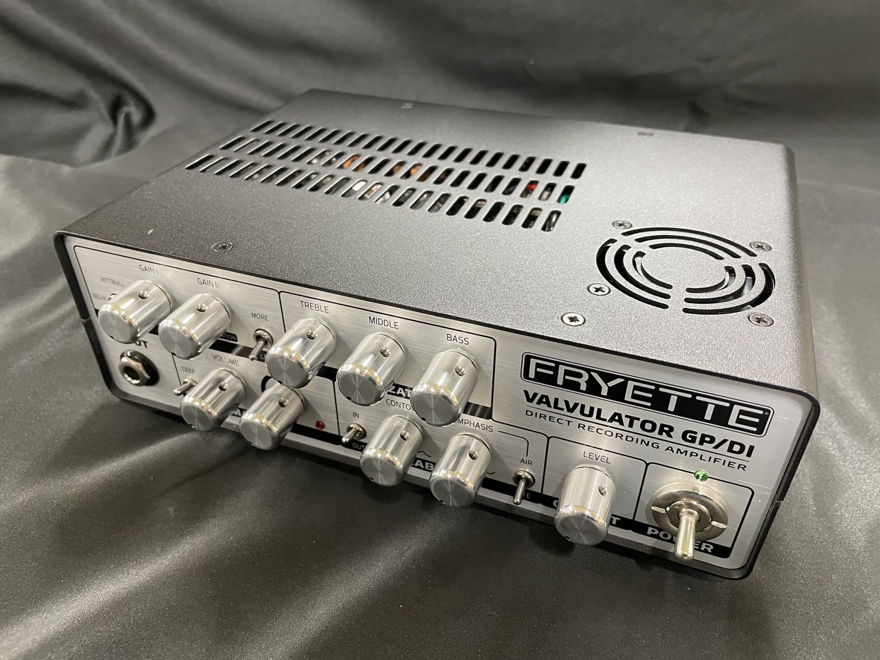 最終値下げ！VHT VALVULATOR 1 vhtチューブバッファー VHT Valvulator 1 Vacuum Tube Buffer Amplifier Used Tested