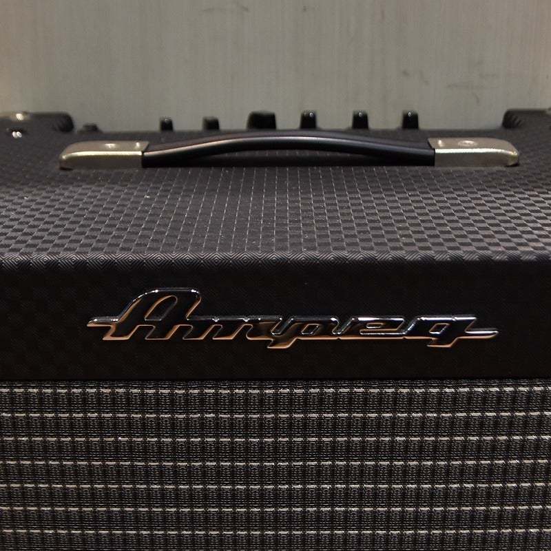 Ampeg RB-110 / Rocket Bass 【心斎橋店】（中古/送料無料）【楽器検索