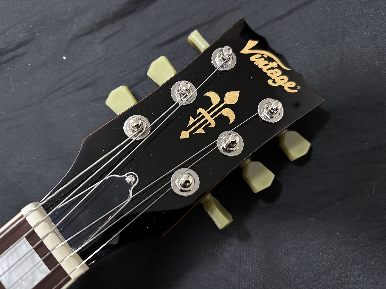 Vintage VSA500W(ヴィンテージ セミアコ) (新品)【楽器検索デジマート】 Vintage VSA500W(ヴィンテージ セミアコ) (新品)【楽器検索デジマート】