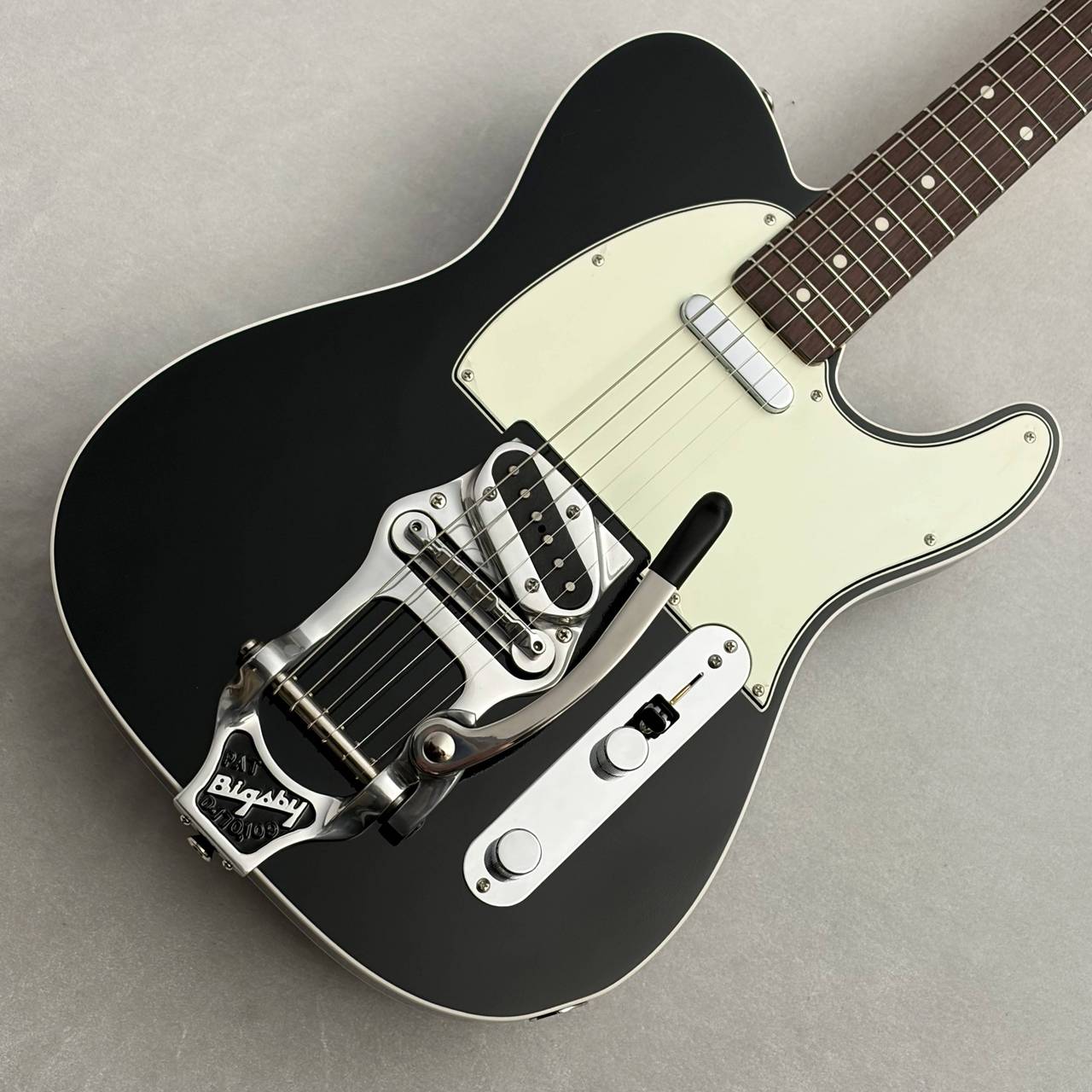 Vanzandt TLV-R2 w/Bigsby / Black #10495 ≒3.61kg（新品）【楽器検索