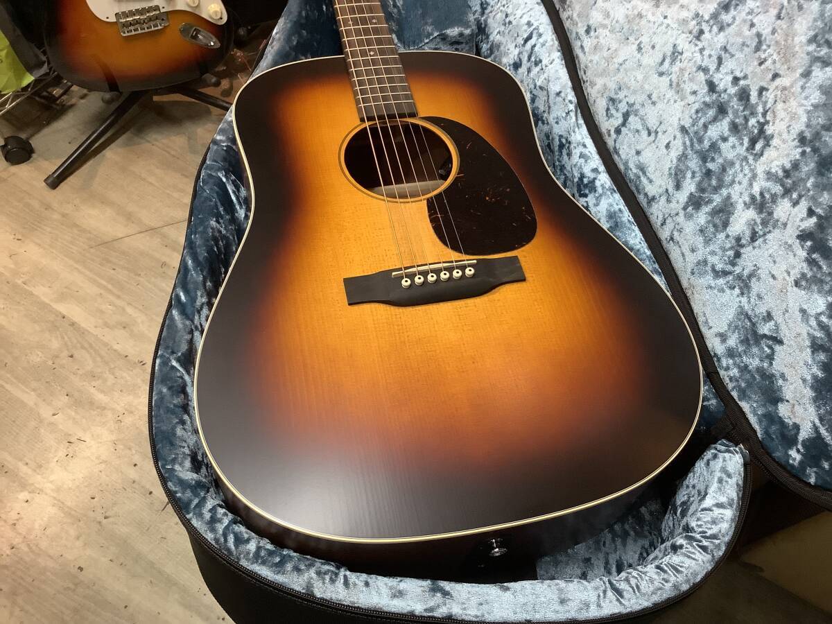 Martin D-10E Burst Special 【オール単板】【PU搭載】 限定仕様