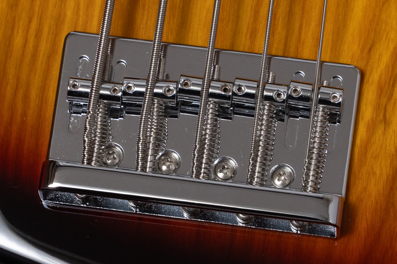woofy basses ONE series Cavalier 5 Sunburst（新品/送料無料）【楽器
