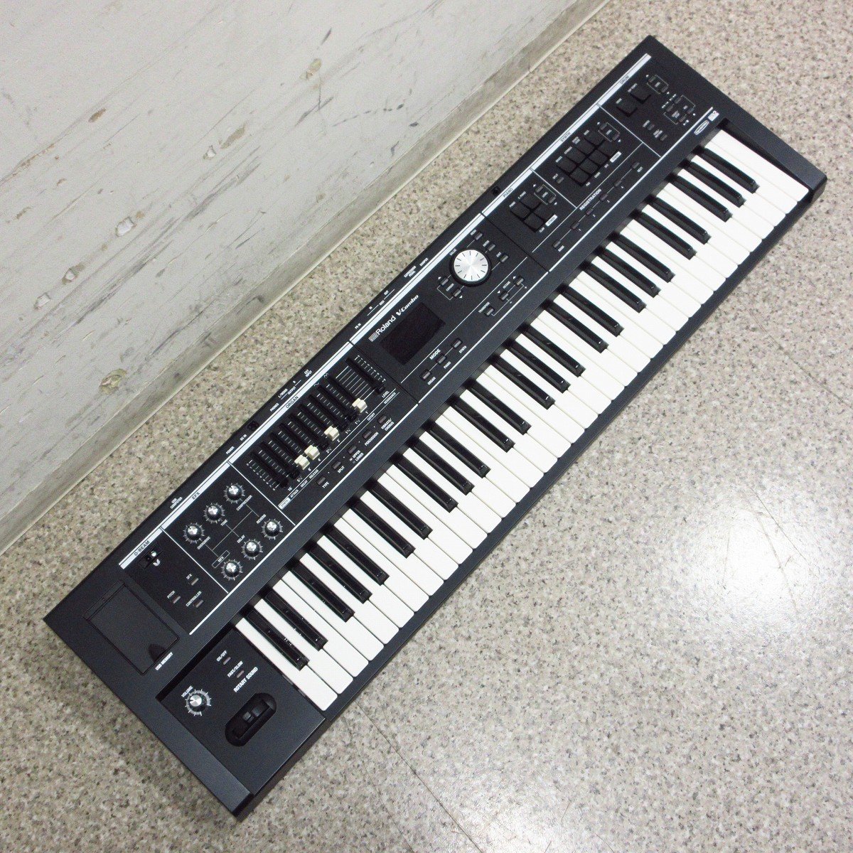 Roland VR-09 V-Combo ソフトケース付きシンセサイザー
