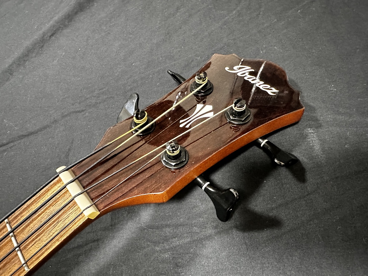 Ibanez AEGB30E-NTG(アイバニーズ エレアコベース)（中古）【楽器検索