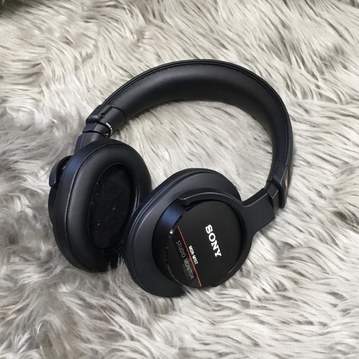 SONY MDR-M1ST 密閉型オーバーイヤーヘッドホン