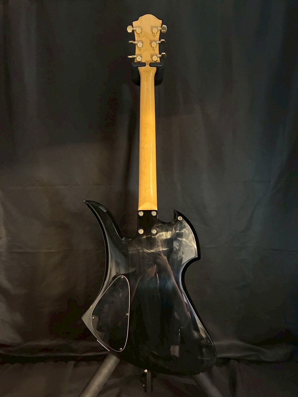 Fernandes MG-80X Hide Signature Black 1991 – Topshelf