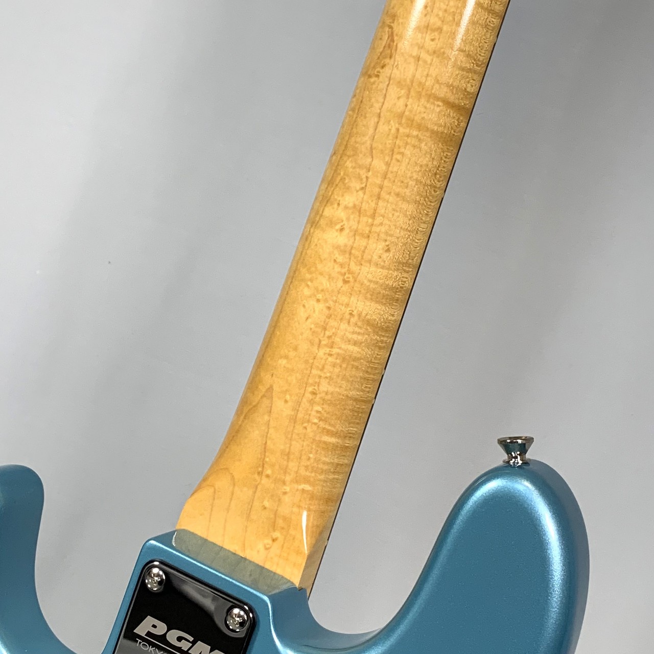 K.Nyui Custom Guitars KNJB / Lake Placid Blue（新品）【楽器