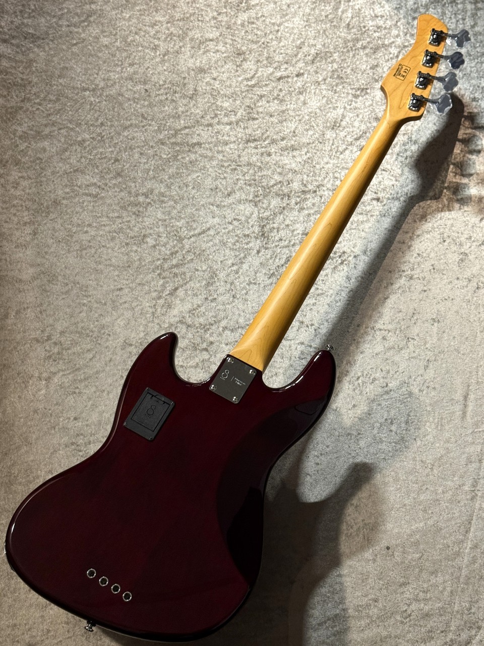 Sire V7 New Gen 4-String Alder #2N26340323 【4.09kg】【軽量化ペグ