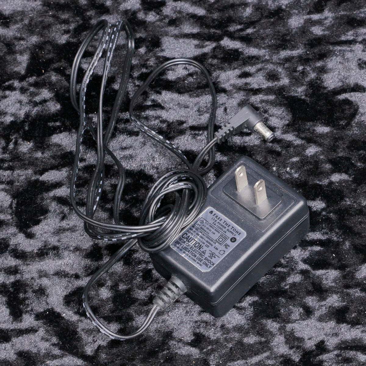 PT-3D TONE THE FREE DCパワーサプライ中古動作品 パワーサプライ フリーザトーン SUPPLY POWER PT-3D / TONE THE FREE ギター