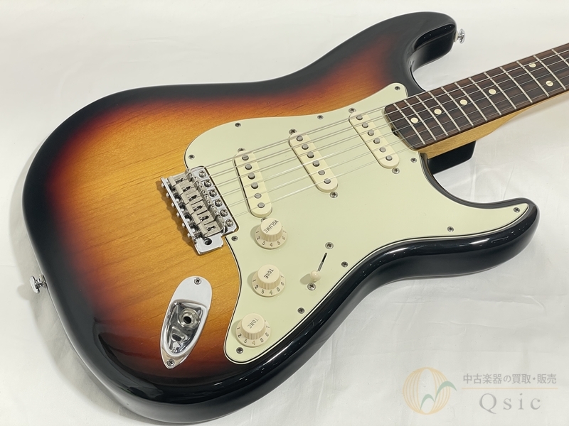 ギター Fender Mexico CLASSIC 60S ST 3CS Fender Mexico Classic Series 60s Stratocaster 3-Color Sunburst