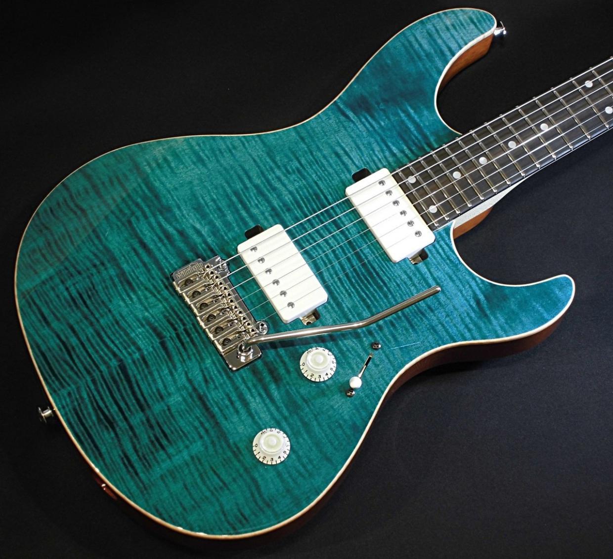 葉*様 M!LK ERA 4形態セット Black Smoker Futura-S HH / 4A Flame Maple Top / Emerald Green MH