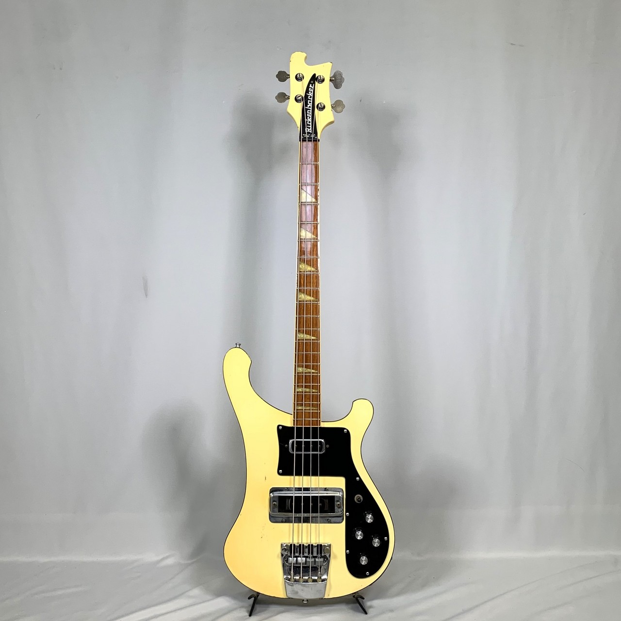 Rickenbacker 4001 White 1978（ビンテージ）【楽器検索デジマート】