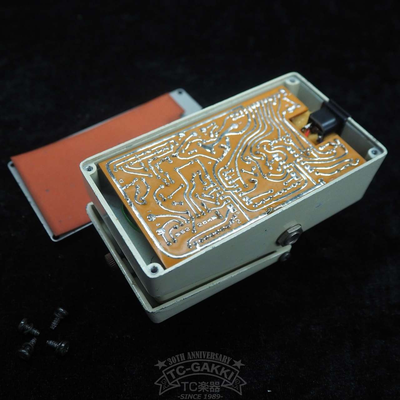 BOSS GE-6 Equalizer (Silver Screw/JAPAN)(ビンテージ)【楽器 BOSS GE-6 Equalizer (Silver Screw/JAPAN)(ビンテージ)【楽器