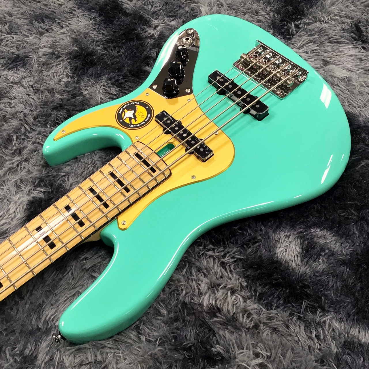 Sire Marcus Miller V5-24 5st MLG (Mild Greenl) 【マーカス