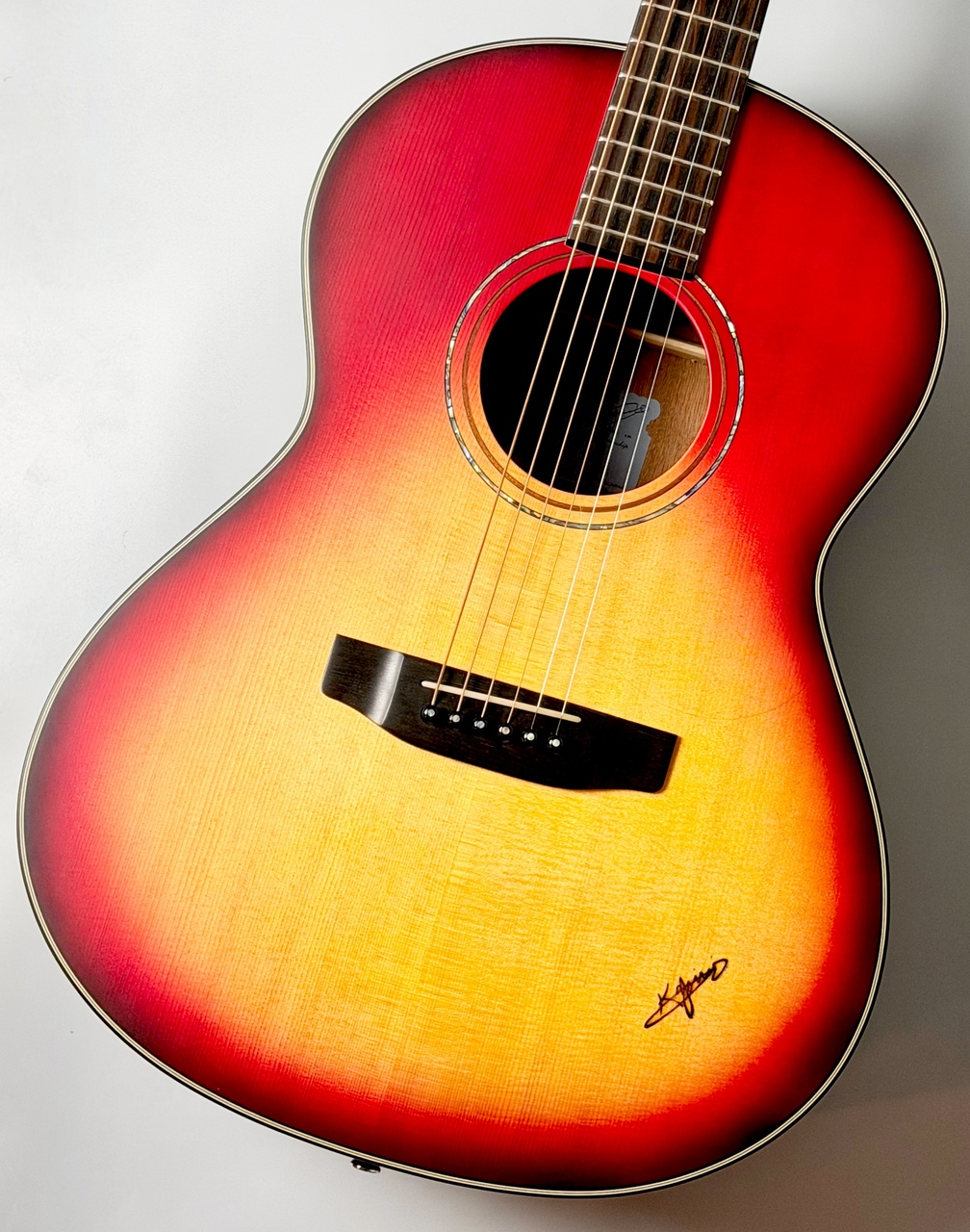 新品に近いK.yairi RF-65 K.Yairi RF-65E Lite [ショートスケール＆エレアコモデル] Kヤイリ