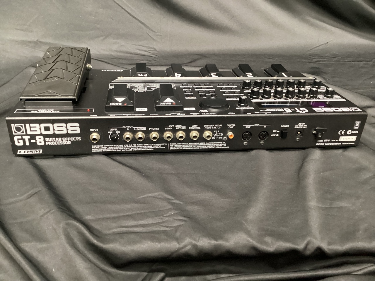 BOSS GT-8 Guitar Effects Processor (ボス マルチエフェクター