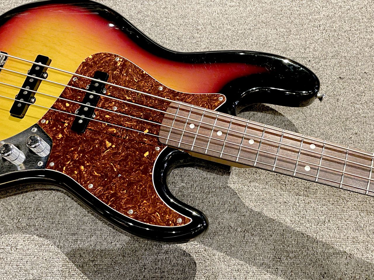 Seymour Duncan 60s Jazz Bass Type by Yubi Sound Laboratory