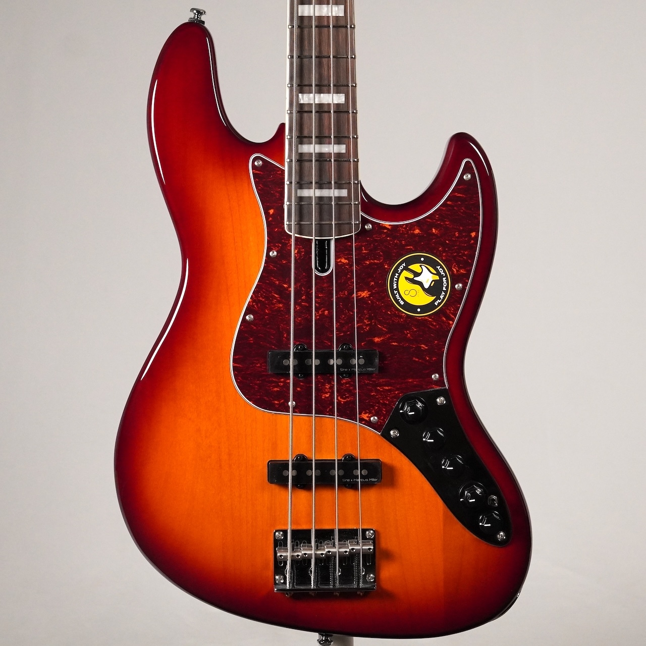 Sire V7 Alder 4st -Tobacco Sunburst- [4.25kg]（新品）【楽器検索