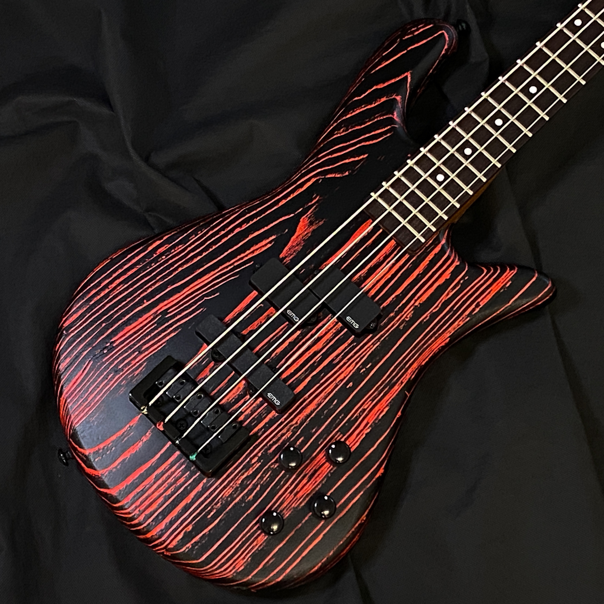 Spector NS PULSE 4 Satin Cinder Red（新品特価）【楽器検索
