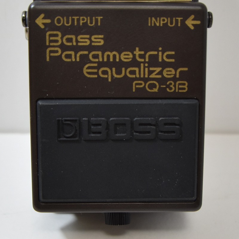日*向様 BOSS PQ-3B ベースパラメトリック　イコライザー　箱付き 日*向様 BOSS PQ-3B ベースパラメトリック イコライザー 箱付き