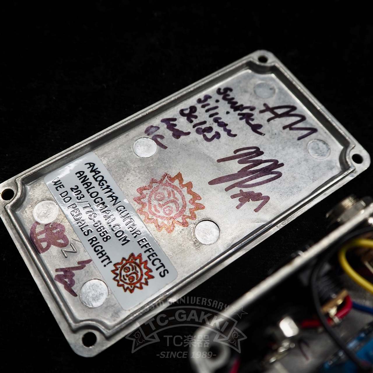 ギター analogman SUN FACE BC183 Analog Man BC183 Sun Face | Vintage Guitar® magazine